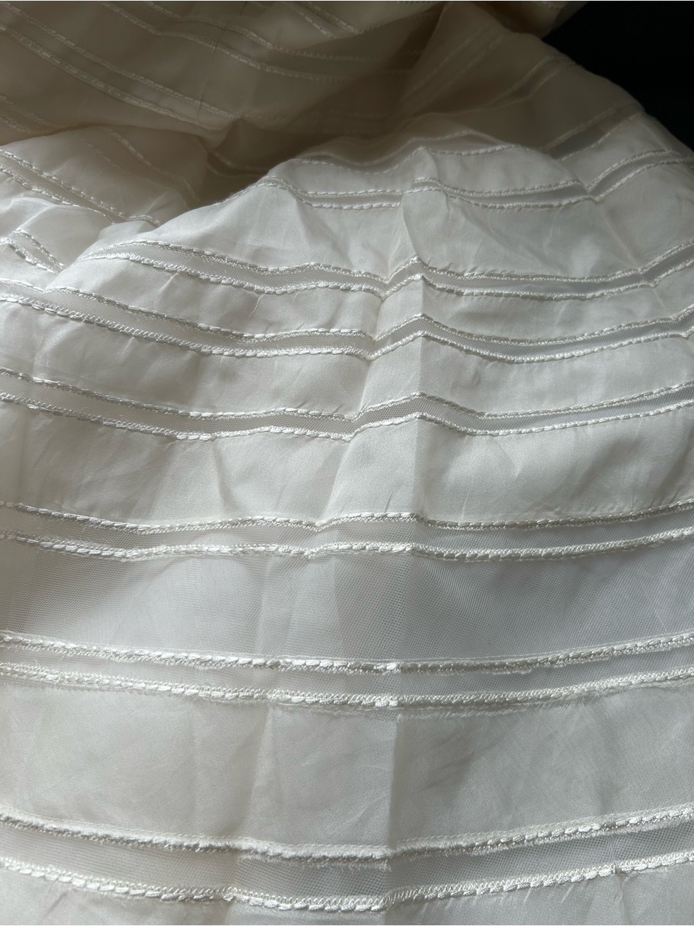 Lela Rose Ivory Satin Wedding Dress Bodice - Picture 8 of 16